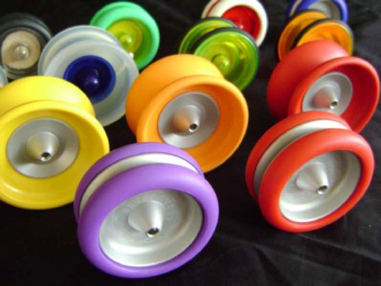 Viele tolle Henrys Yoyo haben wir im Angebot.